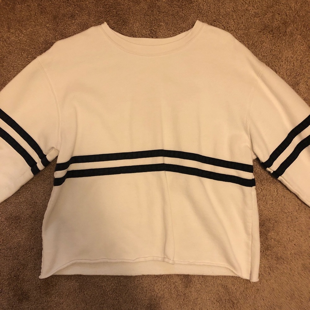 brandy melville sweatshirt
